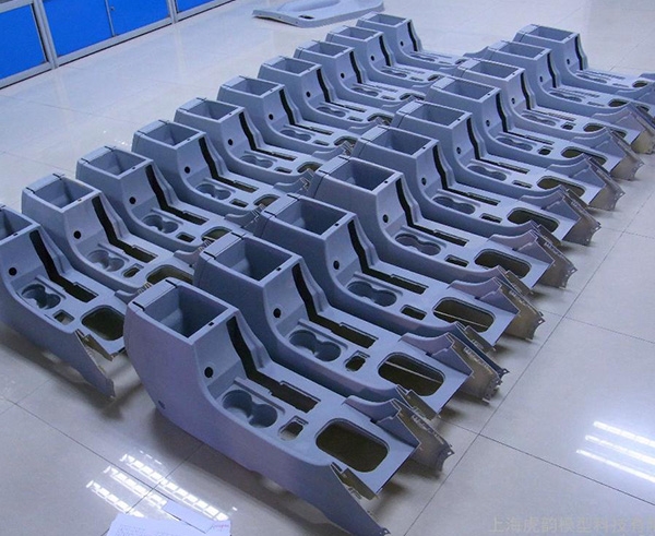 Small and medium batch compound mold processing